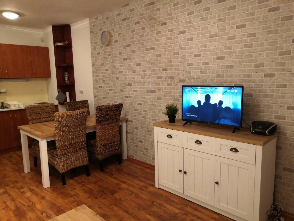 Apartman S Terasou Oscadnica Exterior photo